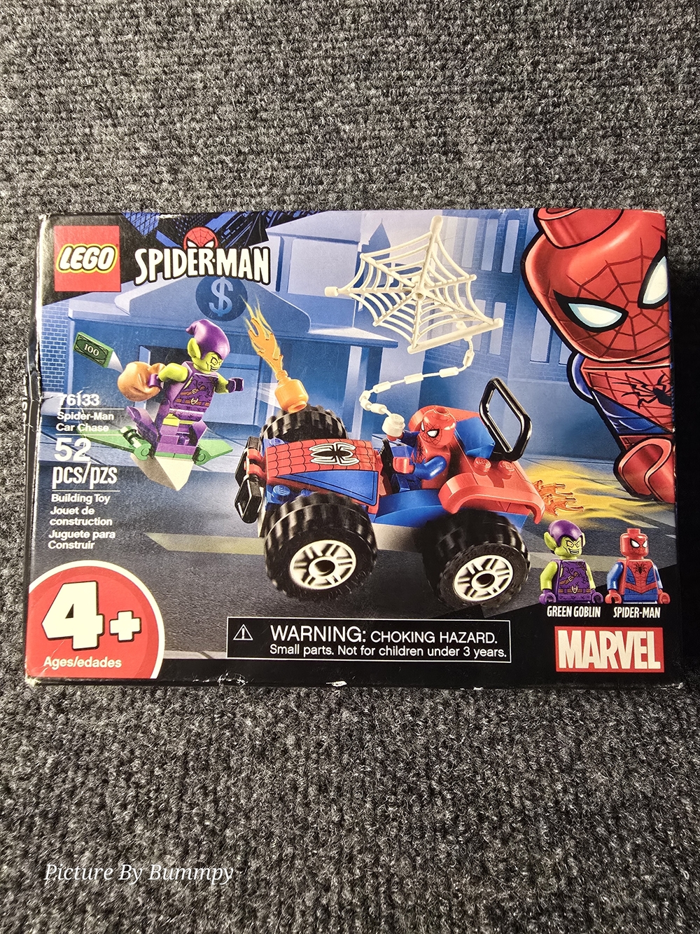 New In Box LEGO Marvel Spider-Man Car Chase building set. Set Number: 76133
